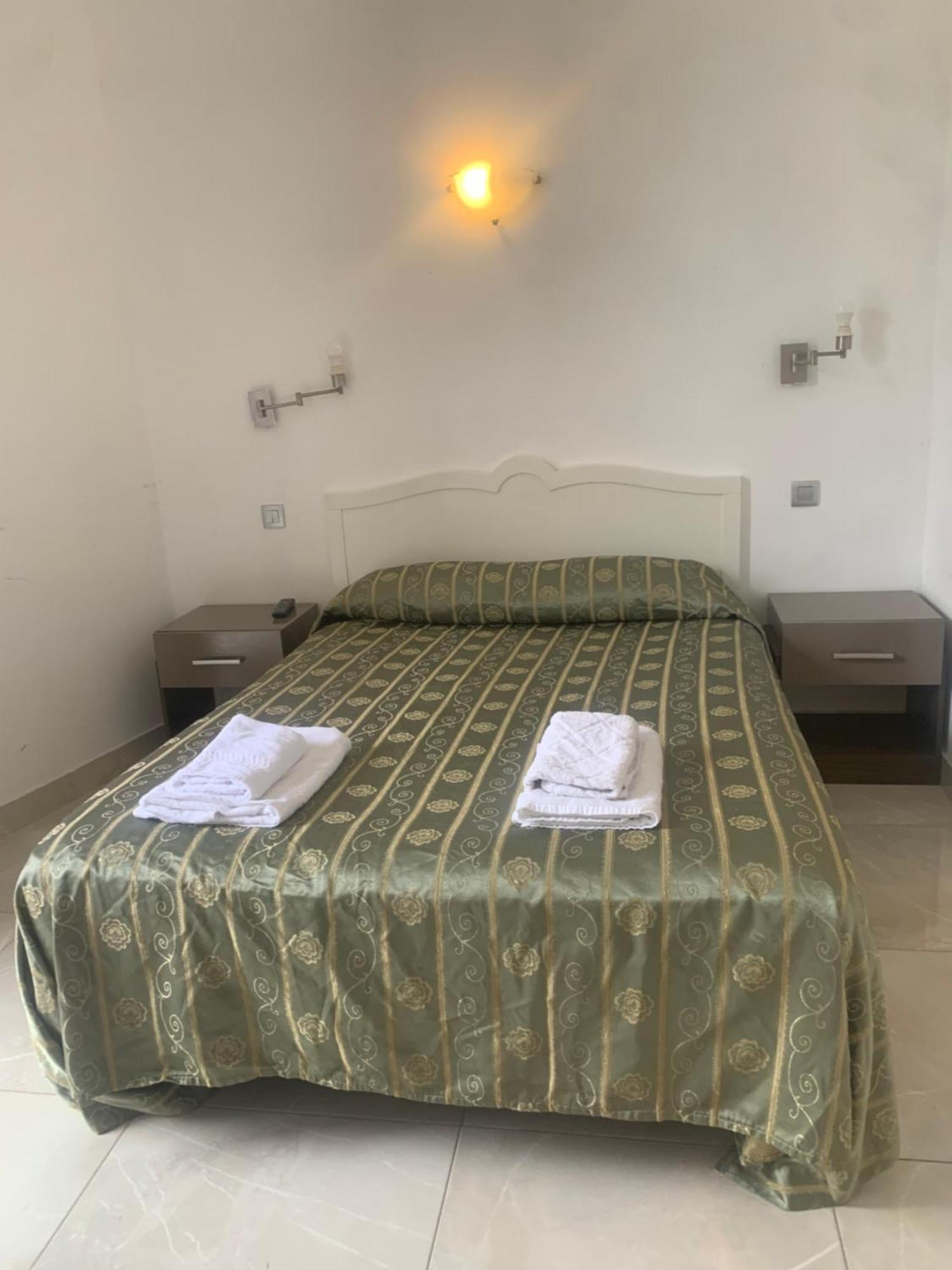 Hotel Neptune Κάννες Εξωτερικό φωτογραφία
